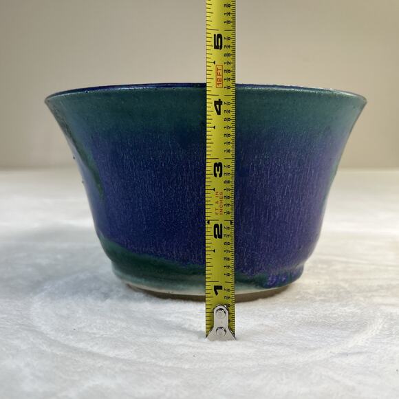 Studio Art Pottery Bowl Hand Thrown Signed Glazed 4" x 7" Benefits Charity - Picture 9 of 9